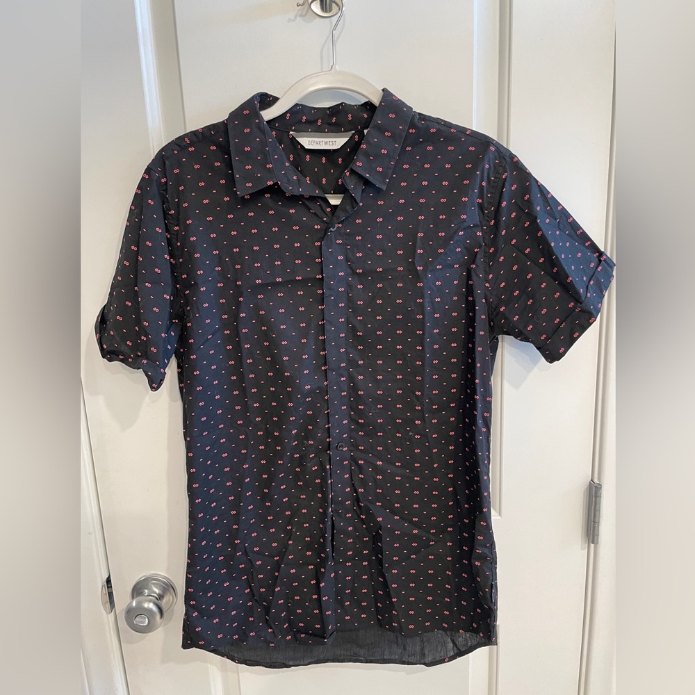 Men’s print button down shirt